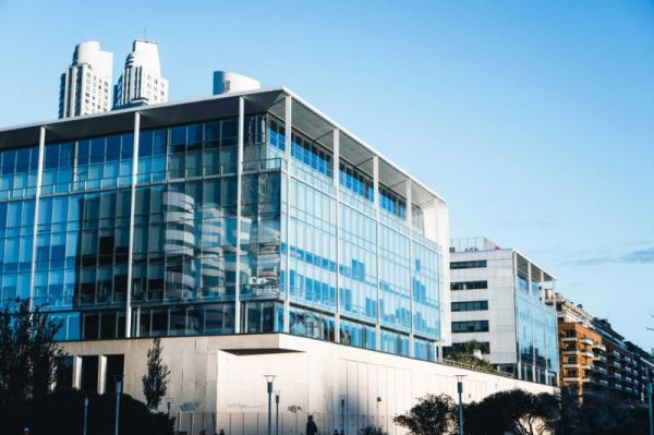 建築設備監控係統，安全性，工作效率，施工過程，設備維護